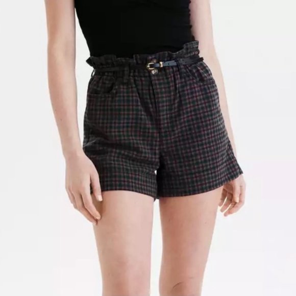 American Eagle Plaid Shorts - Picture 2 of 3